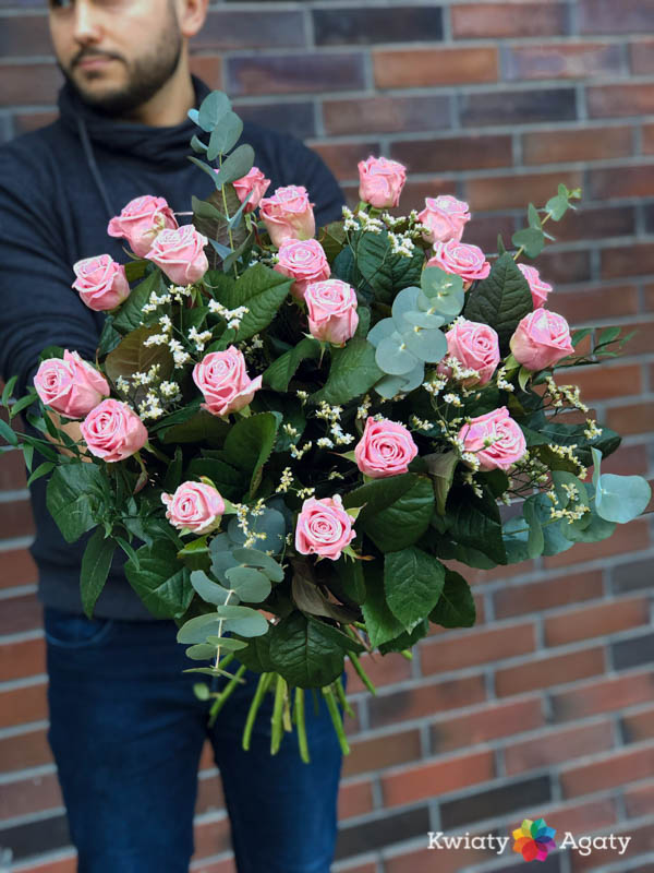 kwiatyagaty-roze-rozowe-eukaliptus