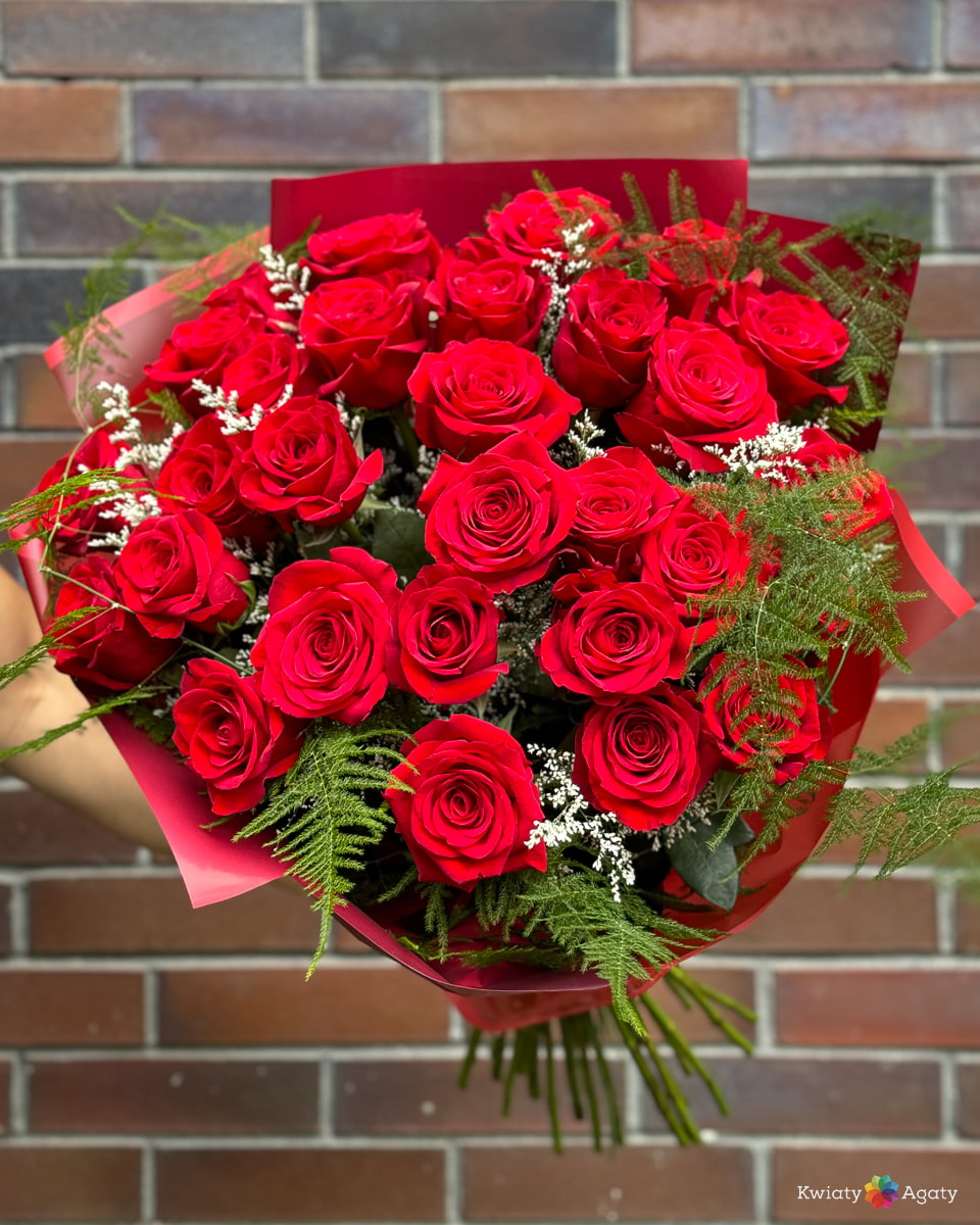 kwiatyagaty-bukiet-roze-czerwone-przybranie
