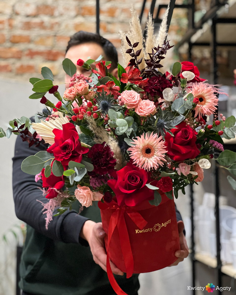 kwiatyagaty-flowerbox-milosny-roztrzepaniec